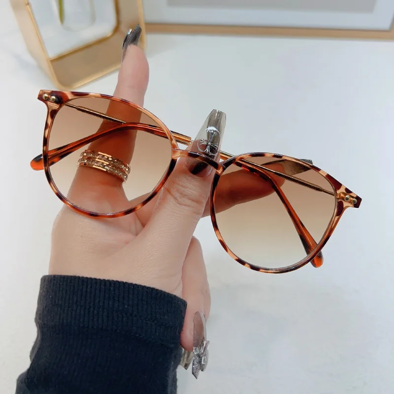 New Round Vintage Sunglasses W - Luxury Zone incelemesi ve fiyatı