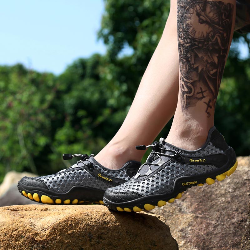 trekking mountain mens sports  - Luxury Lifestyle Japan incelemesi ve fiyatı